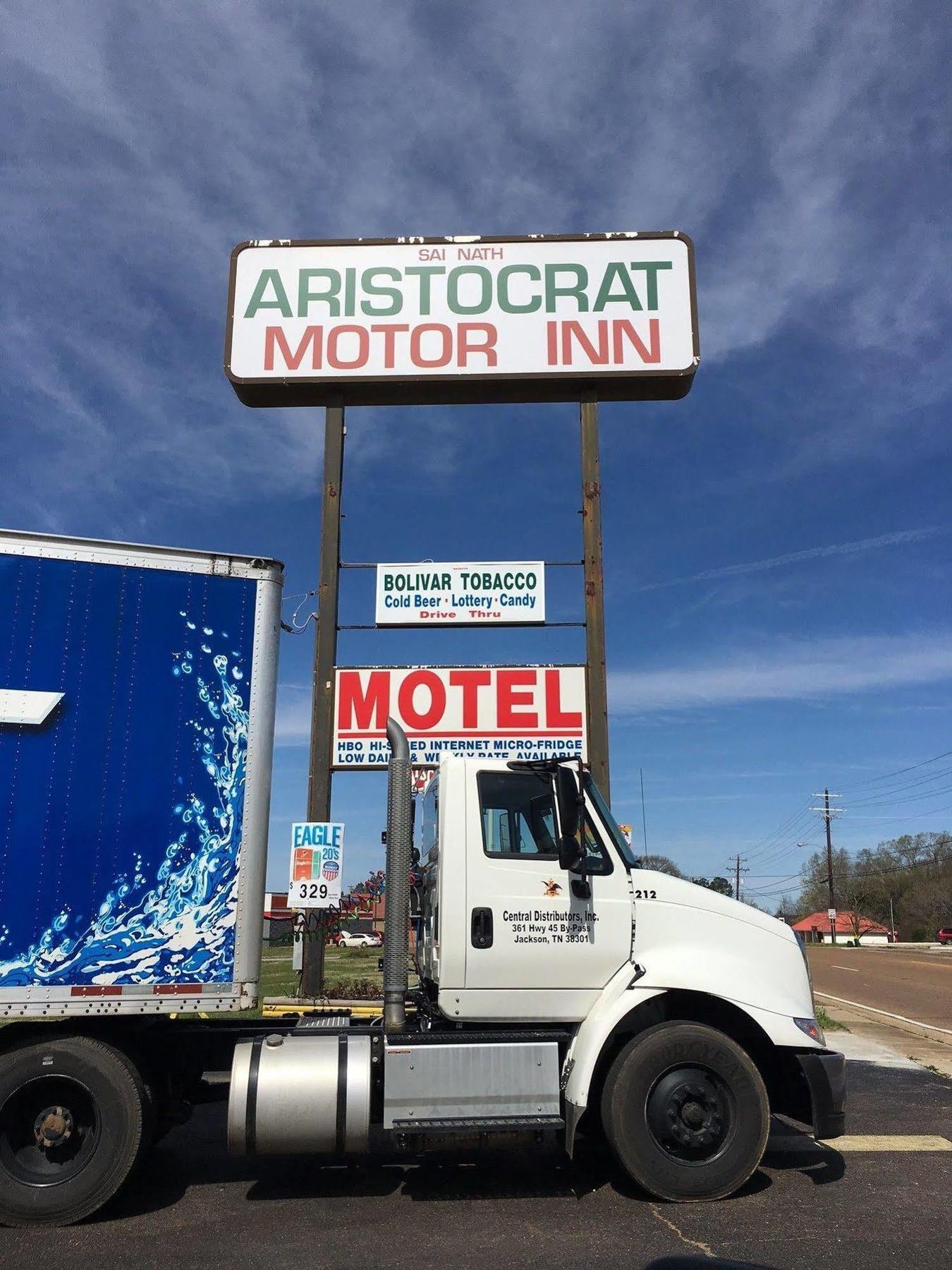 Aristocrat Motor Inn Bolivar Dış mekan fotoğraf