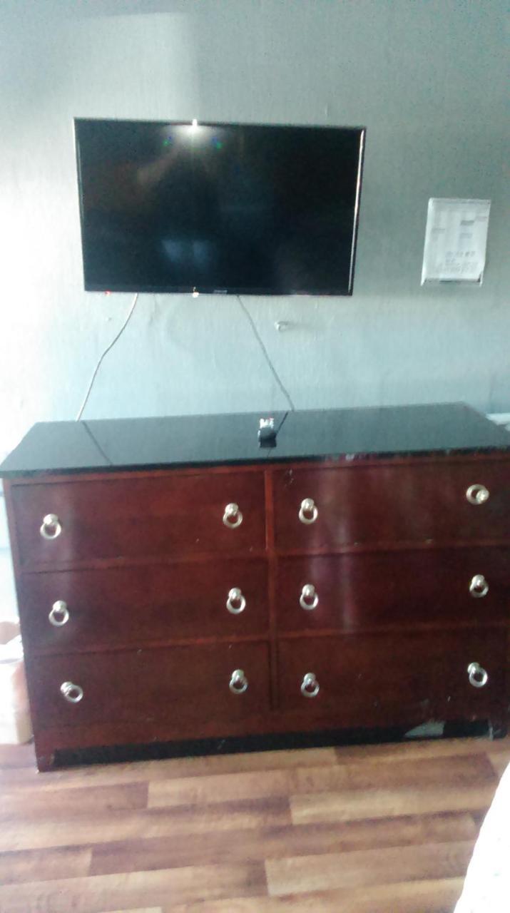 Aristocrat Motor Inn Bolivar Dış mekan fotoğraf