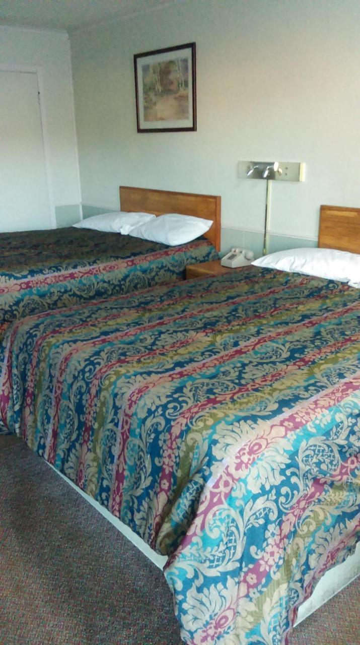 Aristocrat Motor Inn Bolivar Dış mekan fotoğraf